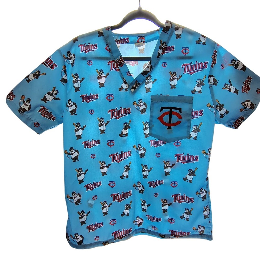 Minnesota Twins MLB Scrub Top Success‎ Promotions Blue TC Bear Mascot Womens L